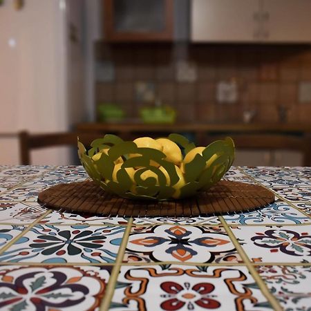 فيلا A Casa Ru Mare كاستيلاّماري ديل غو المظهر الخارجي الصورة