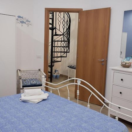 فيلا A Casa Ru Mare كاستيلاّماري ديل غو المظهر الخارجي الصورة